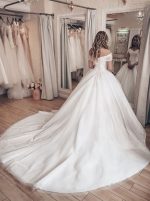 Luxurious Princess Bridal Dress,Off the Shoulder Crystal Ball Gown Dress,12220
