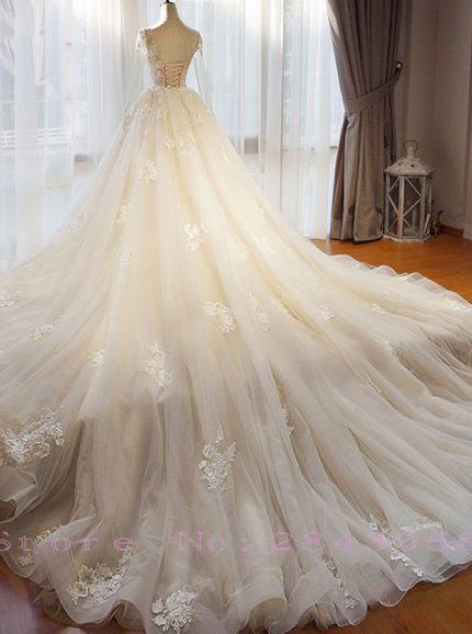 Luxury Wedding Dresses with Sleeves,Tulle Bridal Dress with Long Train.11660