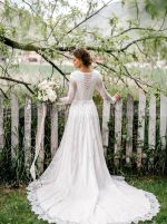 Vintage Long Sleeves Wedding Dresses,Modest Lace Bridal Dress,12254